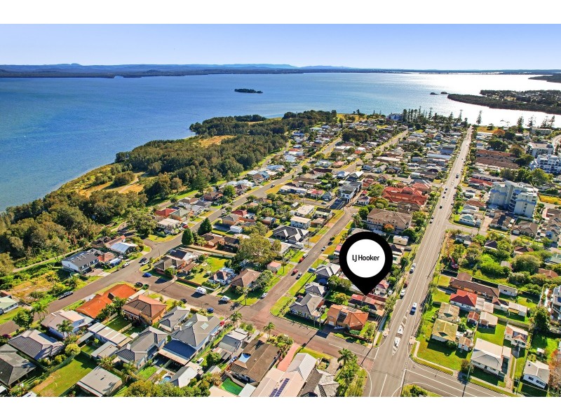 93 Oakland Avenue, The Entrance NSW 2261