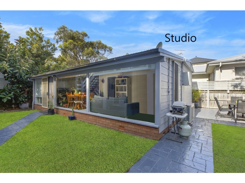 46 Lake View Road, Wamberal NSW 2260