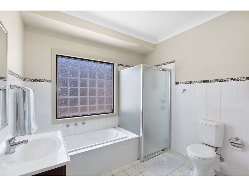 2/16-18 Waratah Street, East Gosford NSW 2250