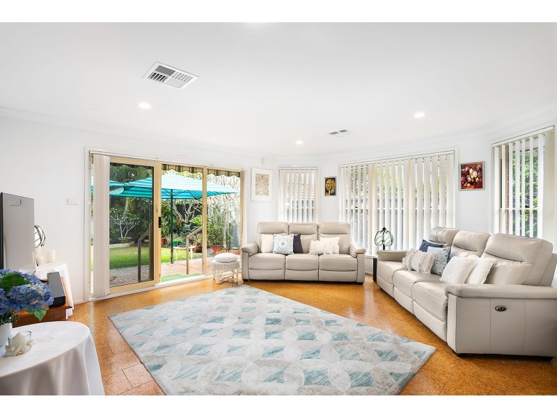 9 McGirr Avenue, The Entrance NSW 2261