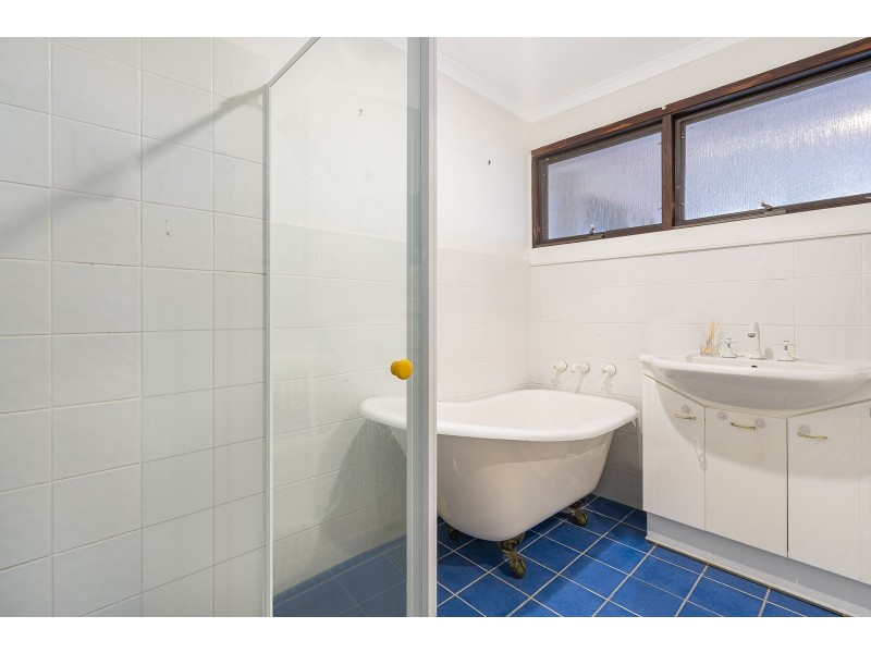 66 Berrys Head Road, Wyoming NSW 2250