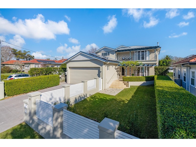 46 Albany Street, Point Frederick NSW 2250