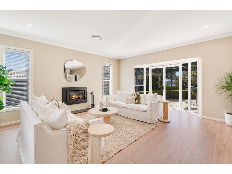 46 Albany Street, Point Frederick NSW 2250