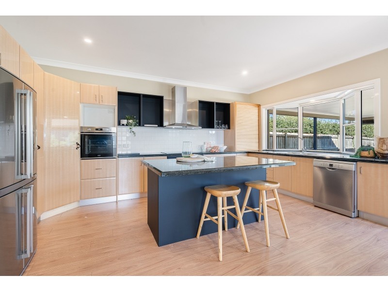 46 Albany Street, Point Frederick NSW 2250