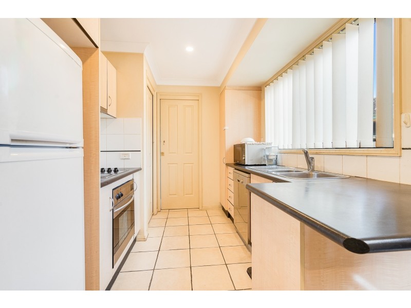 3/12 Pemell Street, Wyoming NSW 2250