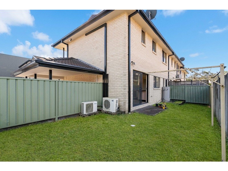 3/12 Pemell Street, Wyoming NSW 2250