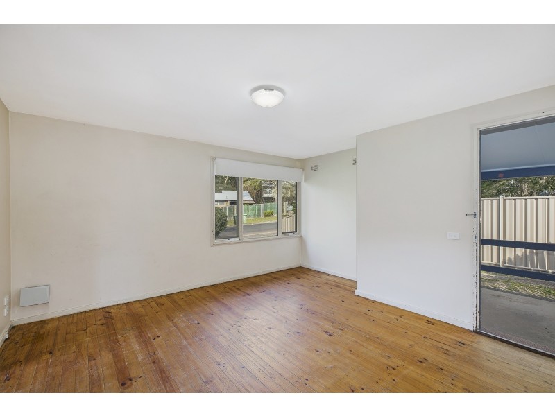 8 Pemworth Close, Wyoming NSW 2250