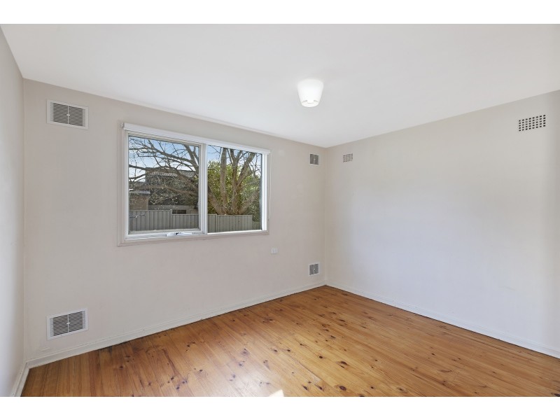 8 Pemworth Close, Wyoming NSW 2250