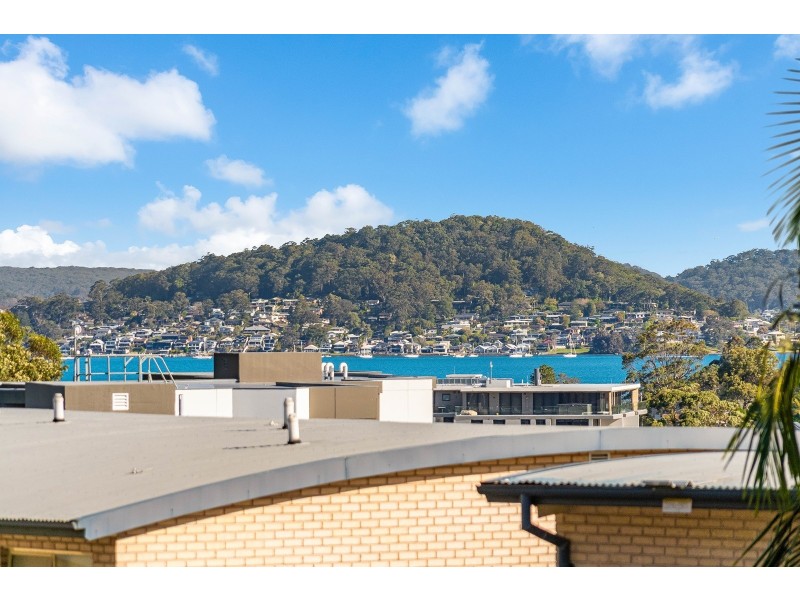 206/97-99 John Whiteway Drive, Gosford NSW 2250