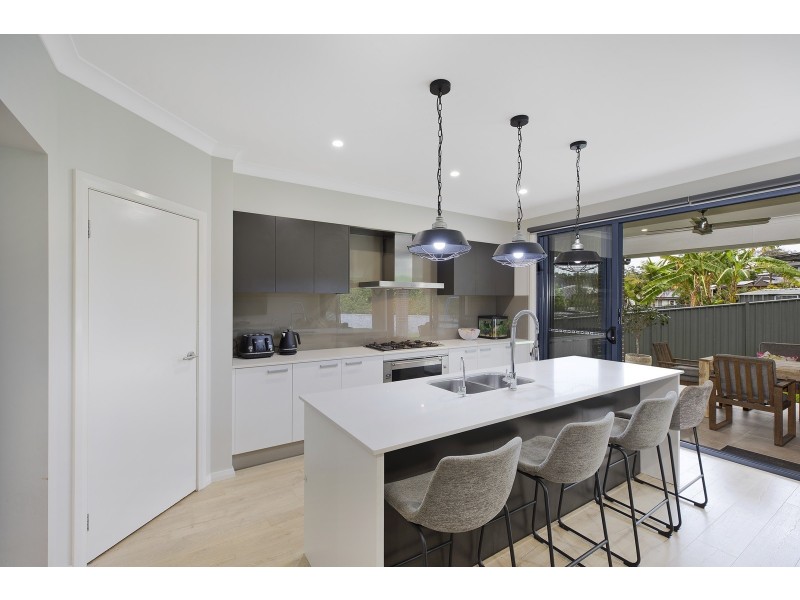 8 Bellbowrie Avenue, Narara NSW 2250