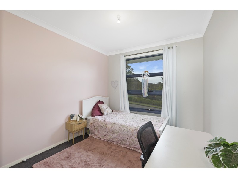 8 Bellbowrie Avenue, Narara NSW 2250