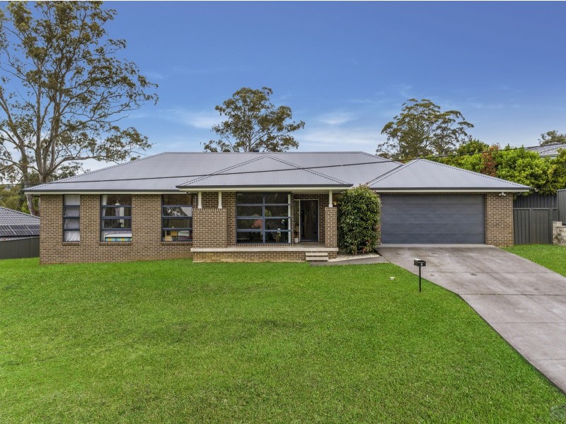 8 Bellbowrie Avenue, Narara NSW 2250