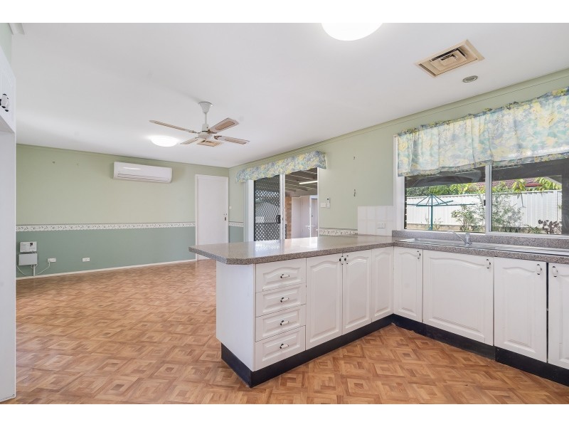 8 Yanderra Crescent, Narara NSW 2250