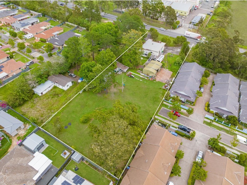 457 Pacific Highway, Wadalba NSW 2259