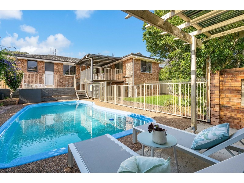 24 Walker Road, Wyoming NSW 2250