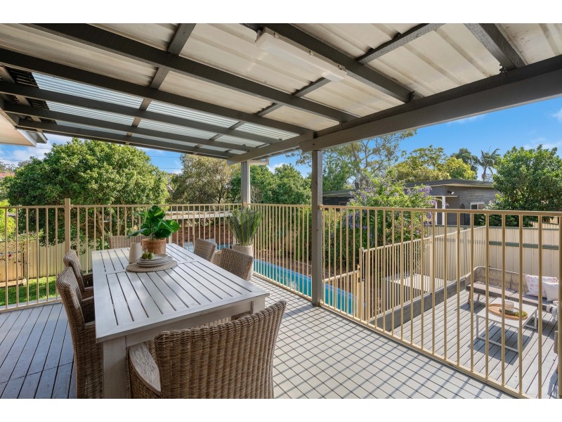 24 Walker Road, Wyoming NSW 2250