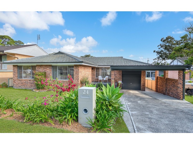 24 Walker Road, Wyoming NSW 2250