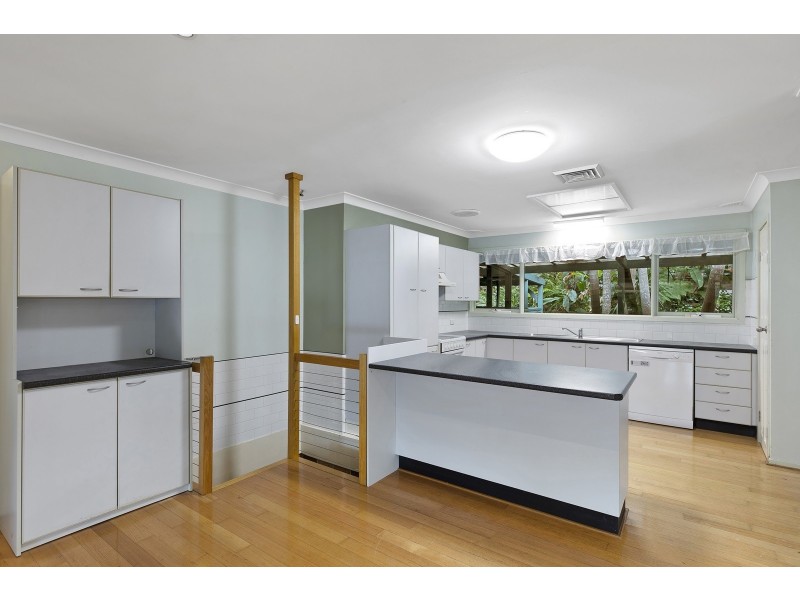 3 Sullens Avenue, East Gosford NSW 2250