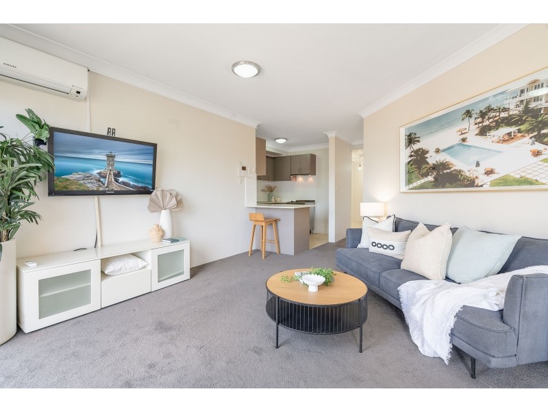 11/2-4 Mulkarra Avenue, Gosford NSW 2250