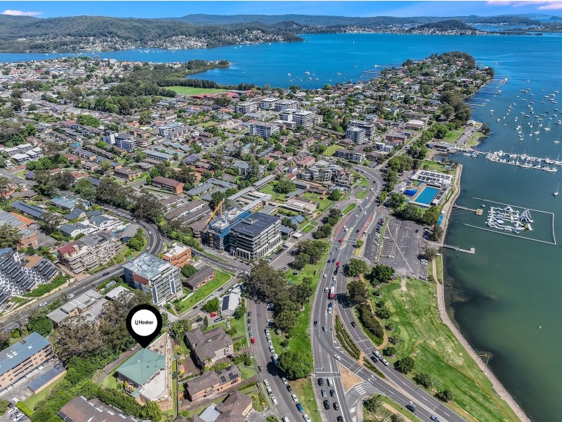 11/2-4 Mulkarra Avenue, Gosford NSW 2250