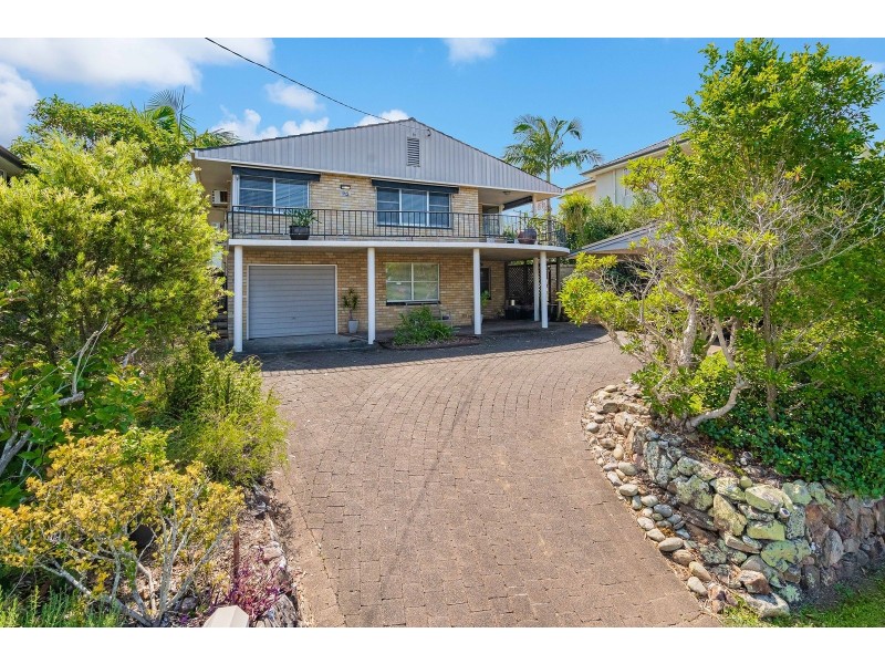 112 Albany Street, Point Frederick NSW 2250