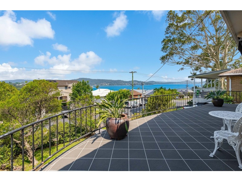 112 Albany Street, Point Frederick NSW 2250