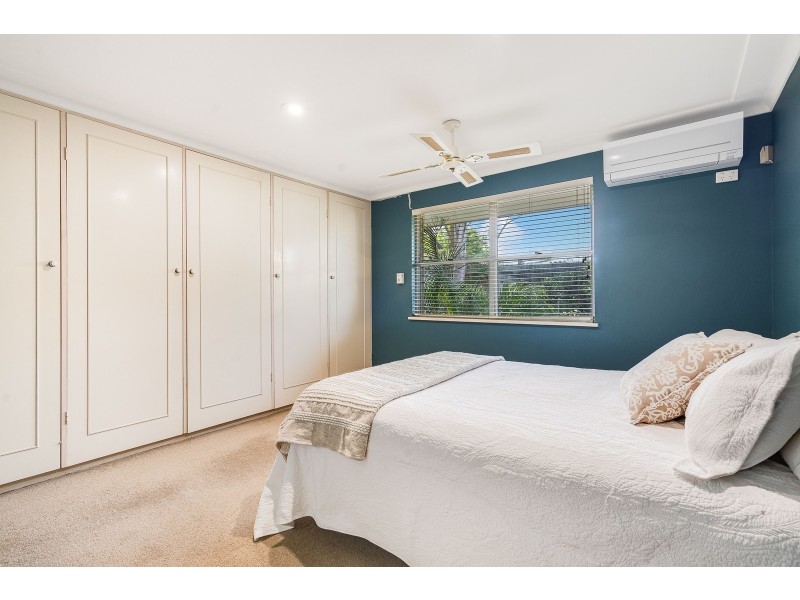 112 Albany Street, Point Frederick NSW 2250