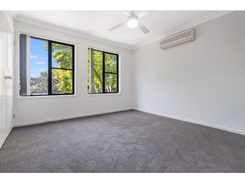 9/51 Newling Street, Lisarow NSW 2250