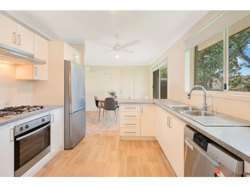 5/81 Newling Street, Lisarow NSW 2250