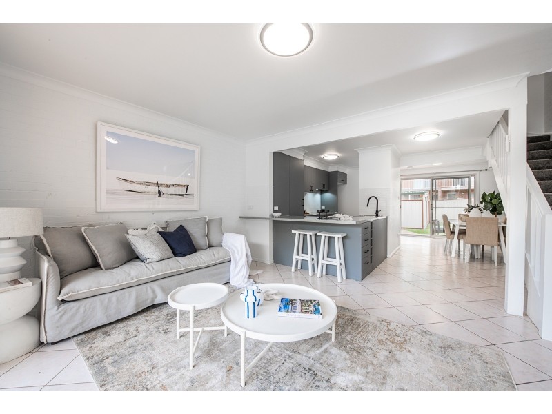 10/10 Albert Street, Ourimbah NSW 2258