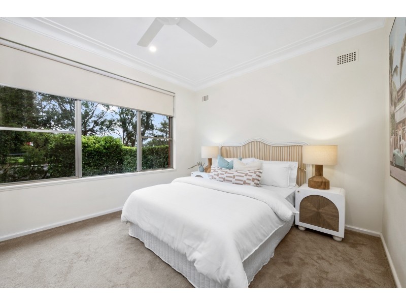 191 Brisbane Water Drive, Point Clare NSW 2250