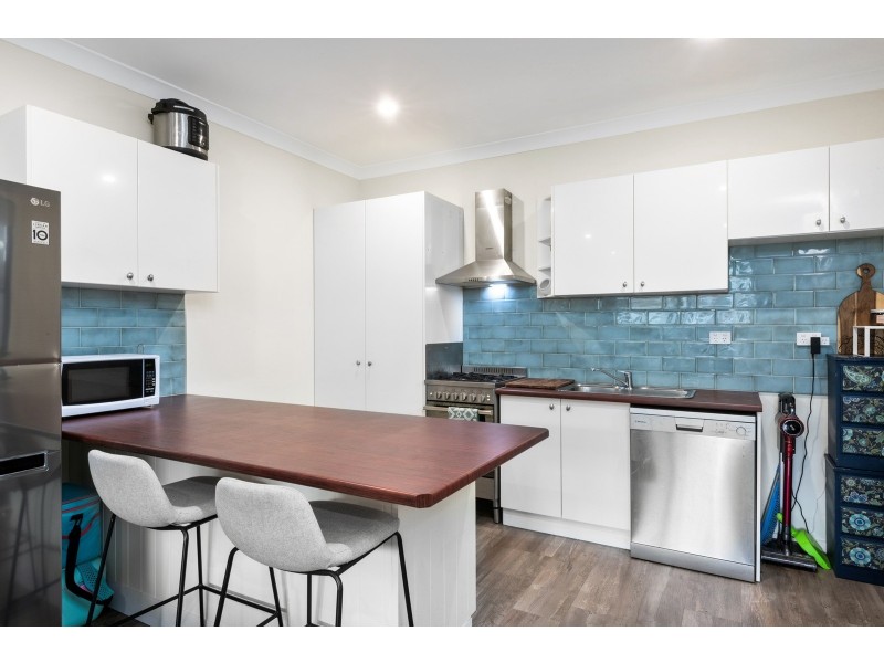 191 Brisbane Water Drive, Point Clare NSW 2250