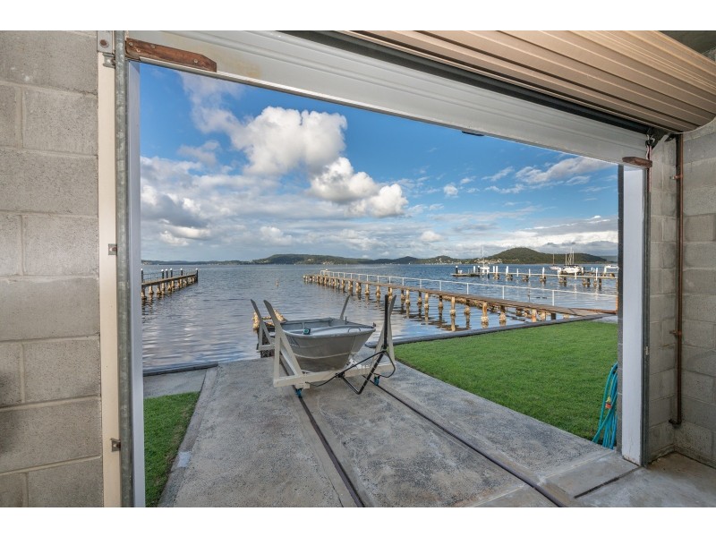 15 Couche Crescent, Koolewong NSW 2256