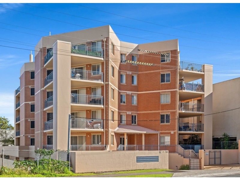 3/12-14 Hills Street, Gosford NSW 2250