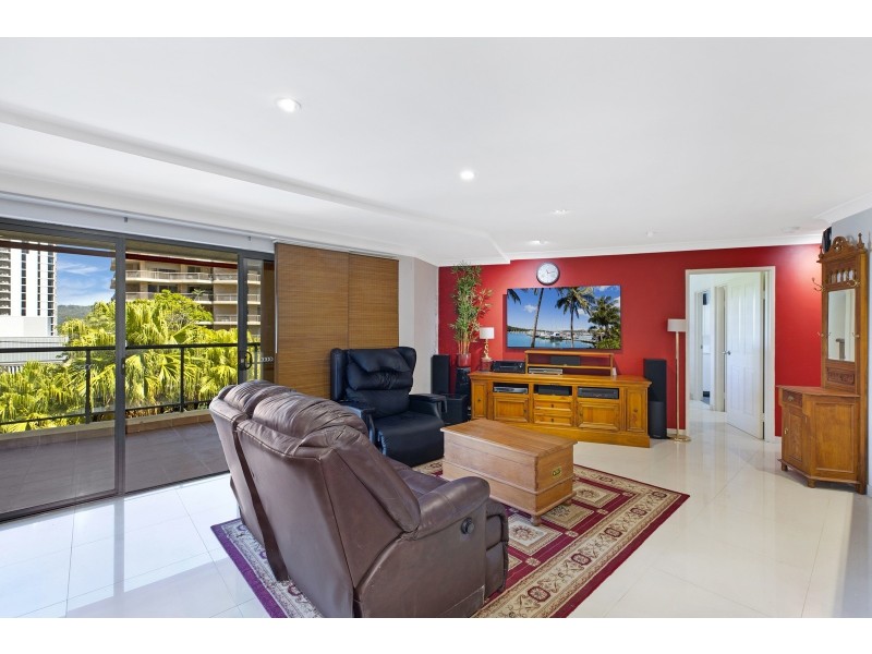 9/107 Henry Parry Drive, Gosford NSW 2250