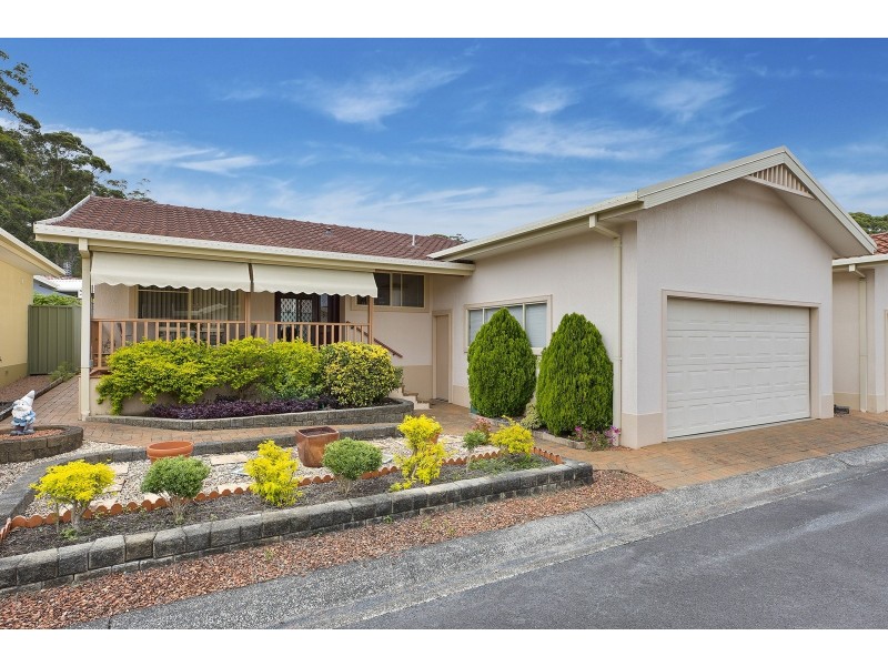 210/61 Karalta Road, Erina NSW 2250