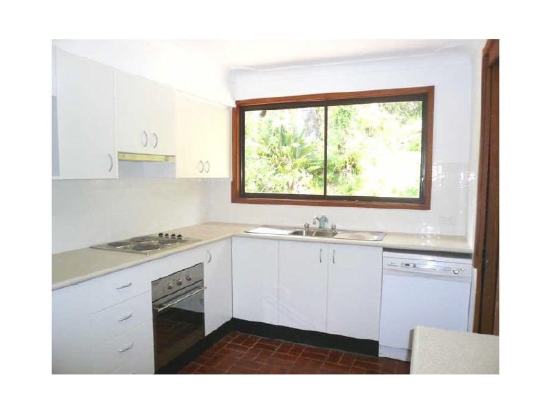 10 Clipper Crescent, Tascott NSW 2250