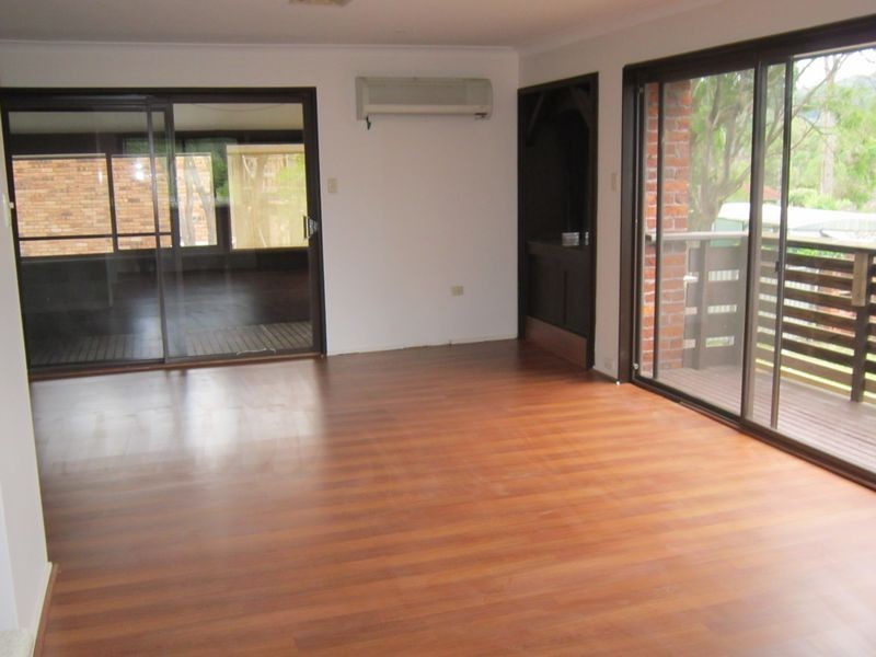 220 Brisbane Water Drive, Point Clare NSW 2250