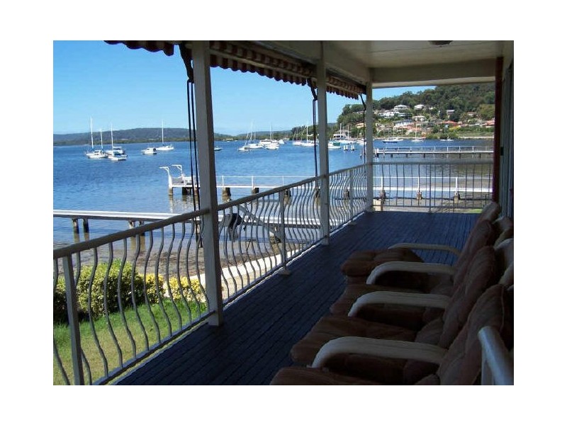 2/24 Brisbane Water Drive, Koolewong NSW 2256