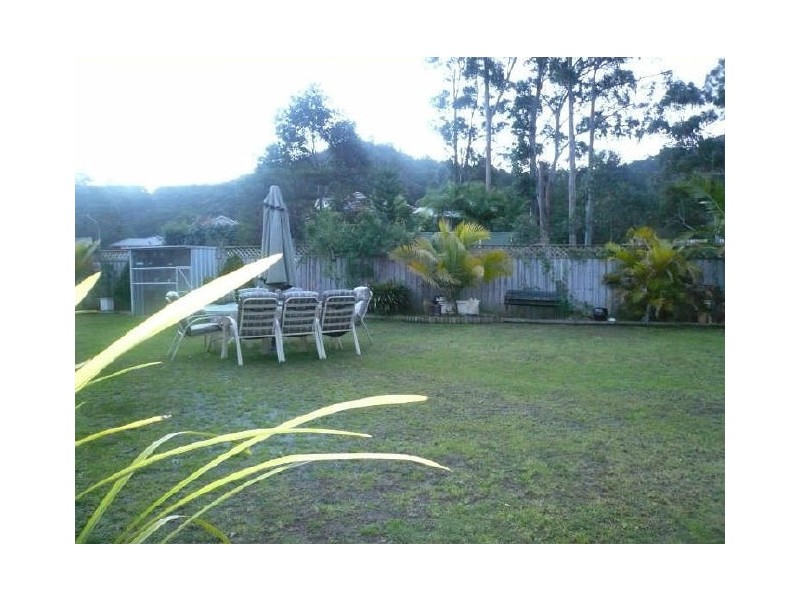 52 SINGLETON ROAD, Point Clare NSW 2250