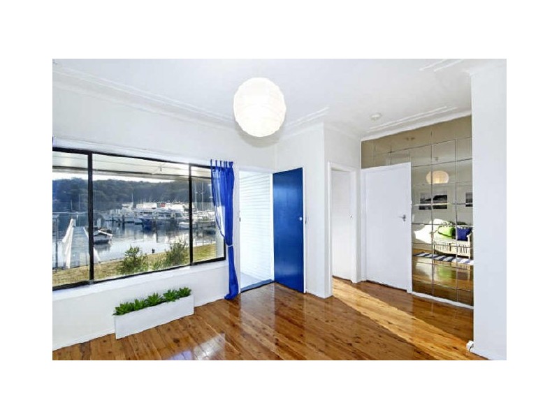 2 KARU AVENUE, Booker Bay NSW 2257