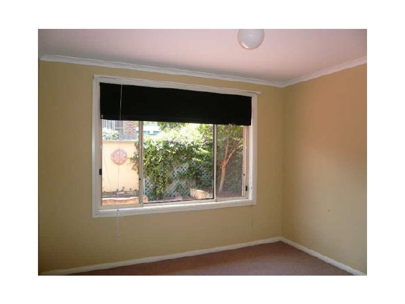 2/71 BRISBANE WATER DRIVE, Point Clare NSW 2250