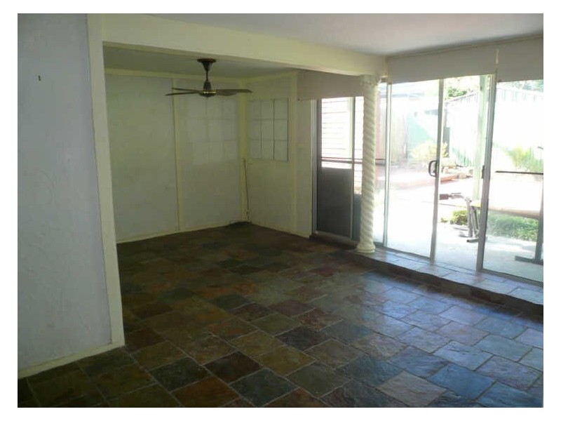 10b GOLDEN AVENUE, Point Clare NSW 2250