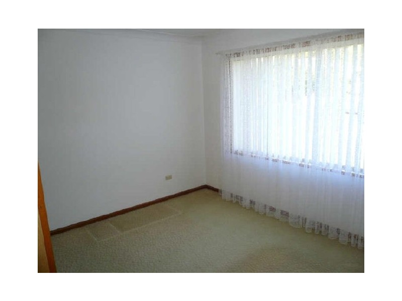 11 Priestley Parade, Point Clare NSW 2250