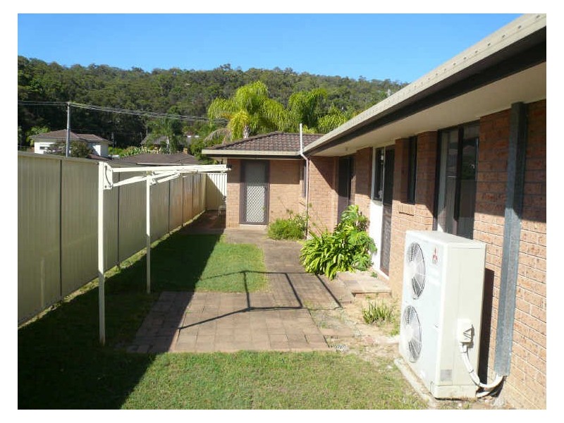 28 NORTHWIND AVENUE, Point Clare NSW 2250