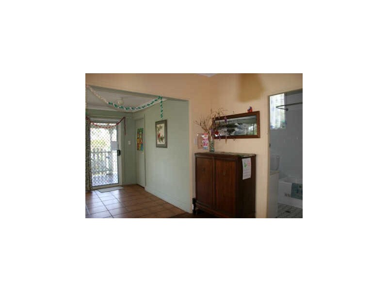 10 Jacaranda Crescent, Tascott NSW 2250