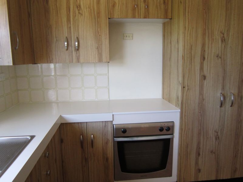 22 Nioka Ave, Point Clare NSW 2250