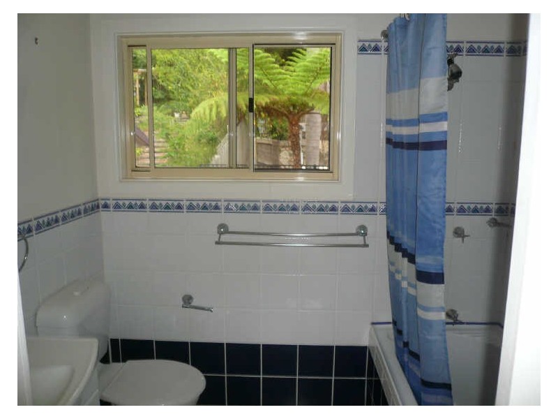 77 Melaleuca Crescent, Tascott NSW 2250