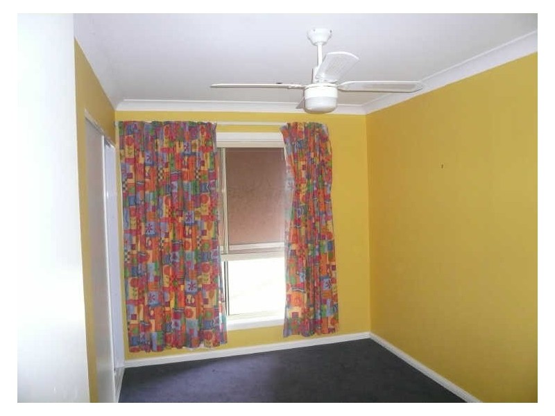 77 Melaleuca Crescent, Tascott NSW 2250