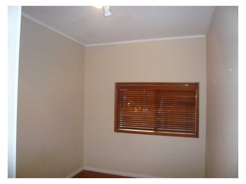 77 Melaleuca Crescent, Tascott NSW 2250